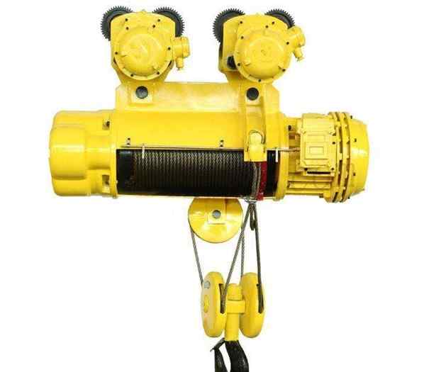 What are the characteristics of explosion proof hoist