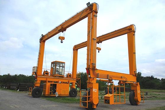 Rubber Tired Gantry (RTG) Crane